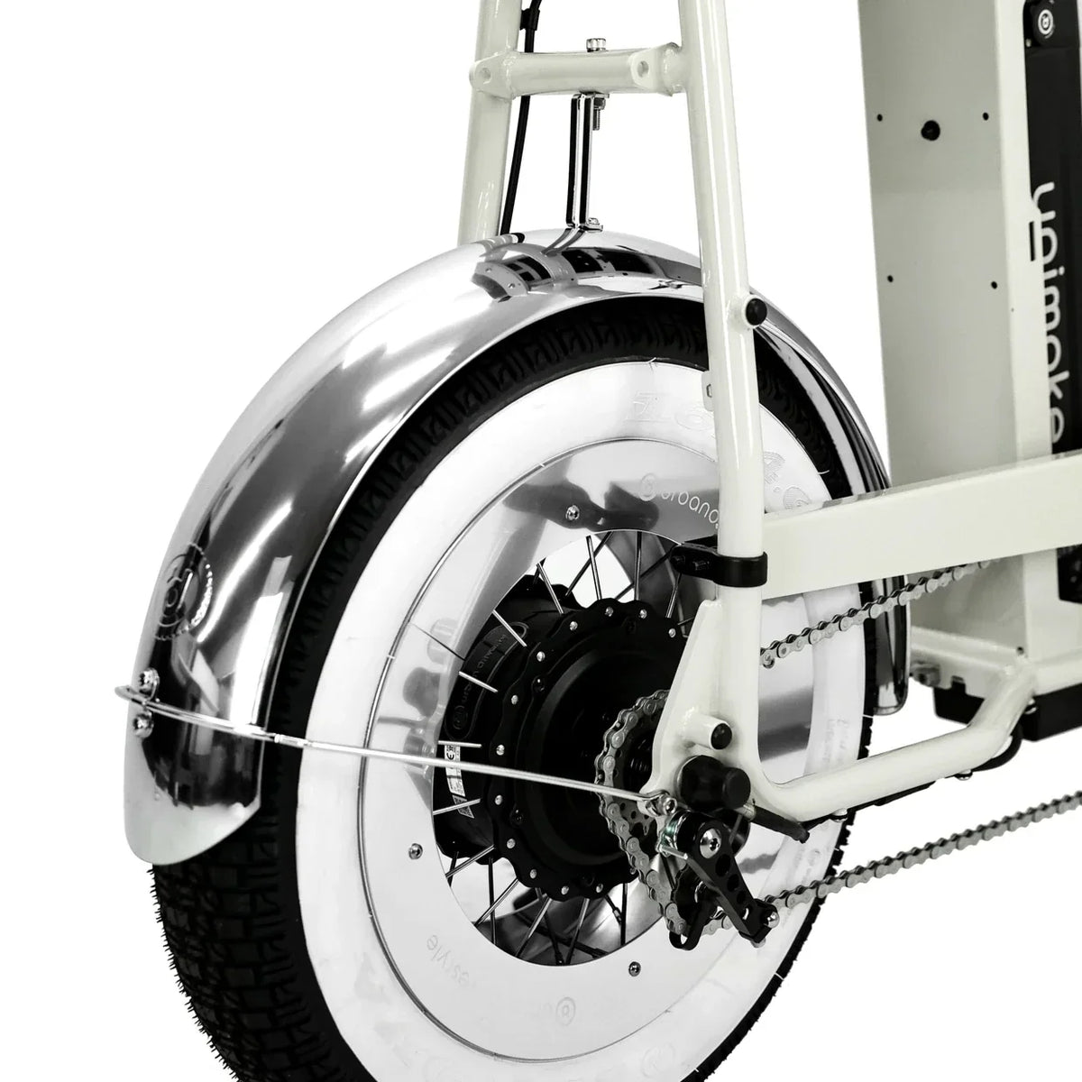minibike／miniswing 泥除組單品照，銀色前後泥除與支架