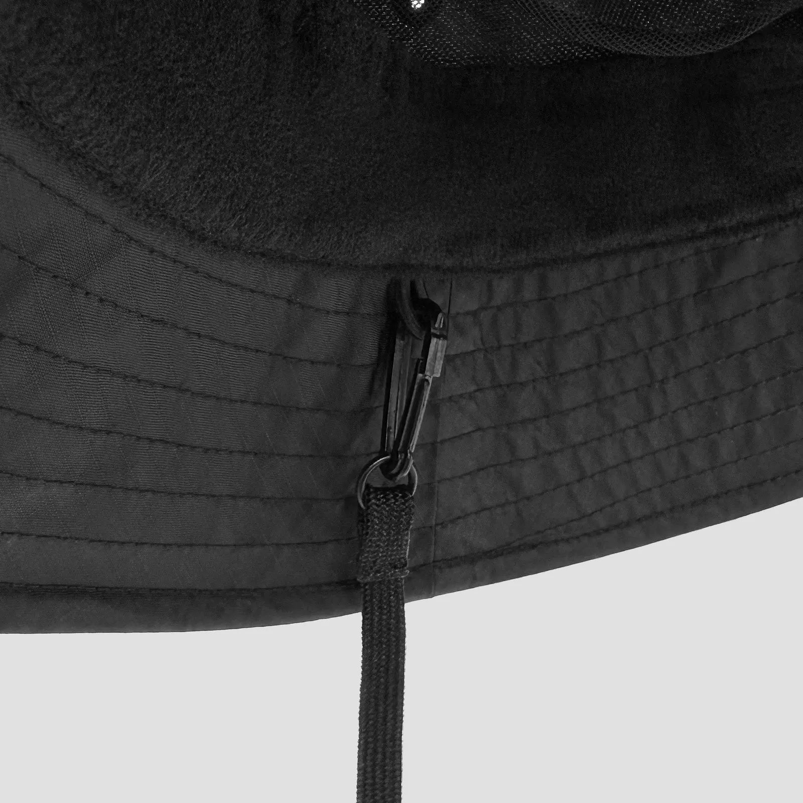 BASIX Rover Hat 內裡特寫，透氣網布搭配吸濕排汗抗菌親膚內緣織帶